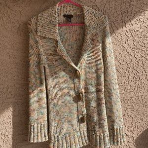 BCBGMAXAZRIA Women’s medium cozy button up sweater jacket with collar